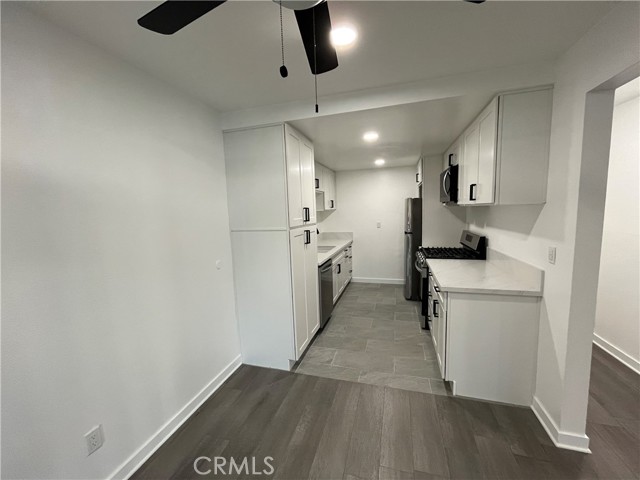 Detail Gallery Image 7 of 26 For 9155 Pacific Ave #219,  Anaheim,  CA 92804 - 2 Beds | 2 Baths