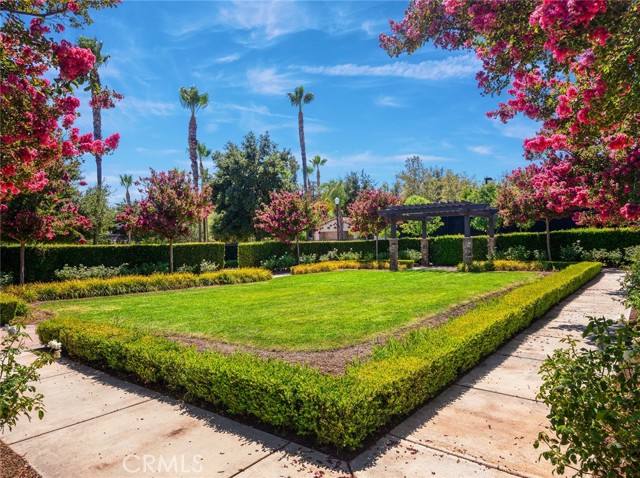 28911 Mirada Circulo, Valencia CA: https://media.crmls.org/medias/c209fee0-578d-4bb5-952a-e6fe07902ce8.jpg