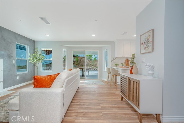 26687 Colt Drive, Corona CA: https://media.crmls.org/medias/c20aabb3-80a7-418b-be9d-2b31a38c8a2e.jpg