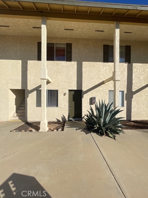16784 Sultana Street, Hesperia CA: https://media.crmls.org/medias/c20b3f8e-21cf-4cb5-9c23-f1ee0444d9d4.jpg