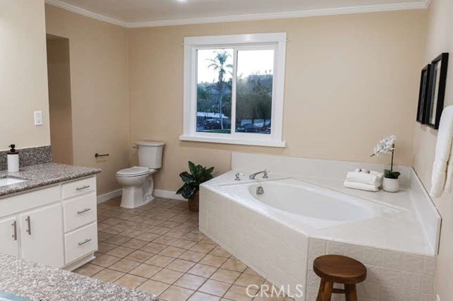 Detail Gallery Image 51 of 55 For 1305 W Riverside, Burbank,  CA 91506 - 4 Beds | 2 Baths