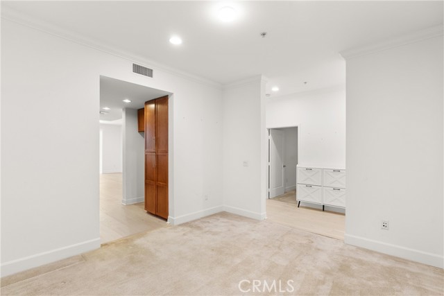 Detail Gallery Image 18 of 39 For 300 E 4th St #205,  Long Beach,  CA 90802 - 2 Beds | 2 Baths