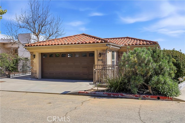 Image 34 of 36 For 2030 Hanscom Drive