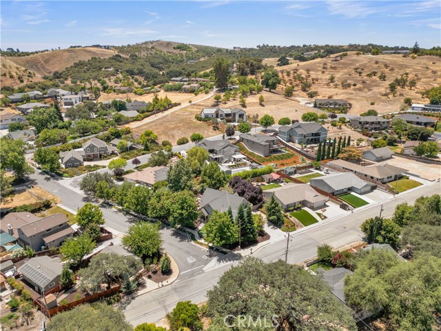Detail Gallery Image 51 of 53 For 545 Maple St, Paso Robles,  CA 93446 - 4 Beds | 3 Baths