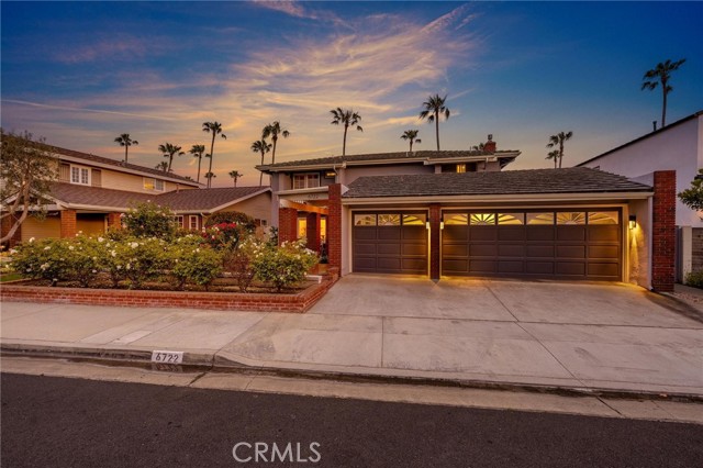 Detail Gallery Image 3 of 70 For 6722 Morning Tide Dr, Huntington Beach,  CA 92648 - 4 Beds | 2/1 Baths