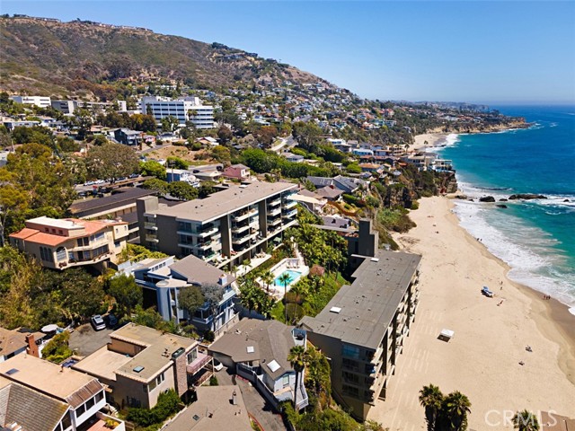 Detail Gallery Image 33 of 43 For 31755 Coast #403,  Laguna Beach,  CA 92651 - 2 Beds | 2 Baths