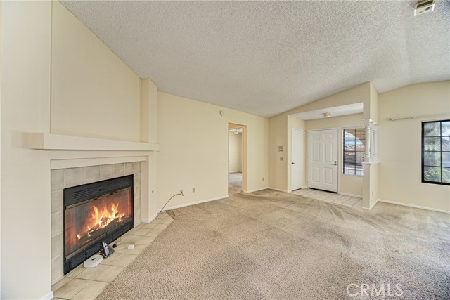 757 Ensenada Drive, Hemet CA: https://media.crmls.org/medias/c210f704-32d5-4277-9761-dabbfe6342ce.jpg