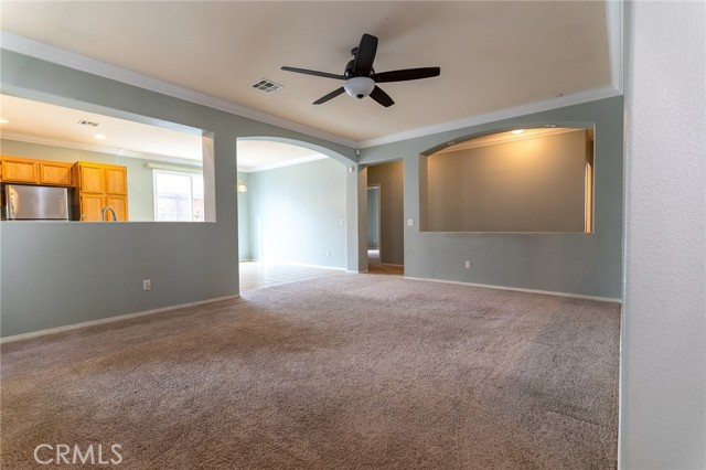 Detail Gallery Image 4 of 26 For 9382 Dragon Tree, Hesperia,  CA 92344 - 3 Beds | 2 Baths
