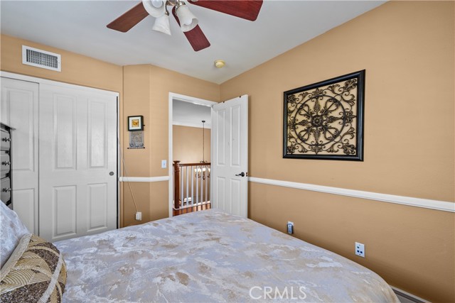 28456 Calex Drive, Valencia CA: https://media.crmls.org/medias/c2114594-db4e-486c-ae79-65cf56c36ba8.jpg
