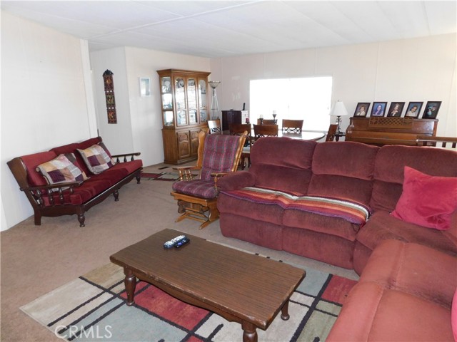 2200 W Wilson Street, Banning CA: https://media.crmls.org/medias/c2115d7c-395d-4e80-9b48-1948a7521a1d.jpg