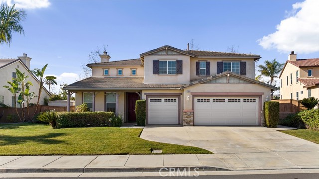 Detail Gallery Image 1 of 1 For 17615 Fan Palm Ln, Riverside,  CA 92503 - 5 Beds | 3 Baths