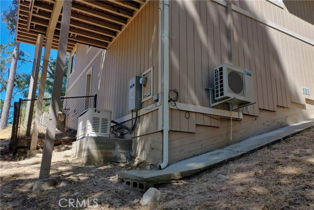 Detail Gallery Image 18 of 18 For 26520 Walnut Hills Dr, Lake Arrowhead,  CA 92391 - 3 Beds | 2/1 Baths
