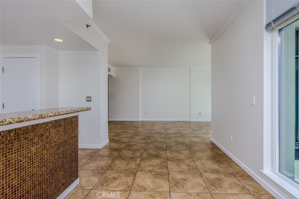 MLS #PW25250785 image #8