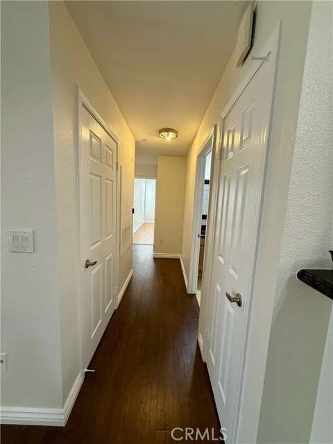 Detail Gallery Image 7 of 19 For 375 Central Ave #113,  Riverside,  CA 92507 - 3 Beds | 2 Baths