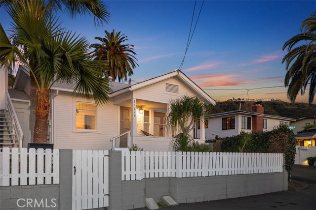 Detail Gallery Image 18 of 19 For 31676 Wildwood Rd, Laguna Beach,  CA 92651 - 1 Beds | 1 Baths