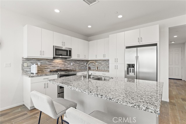 Detail Gallery Image 4 of 36 For 82663 Rosewood Dr, Indio,  CA 92201 - 2 Beds | 2 Baths