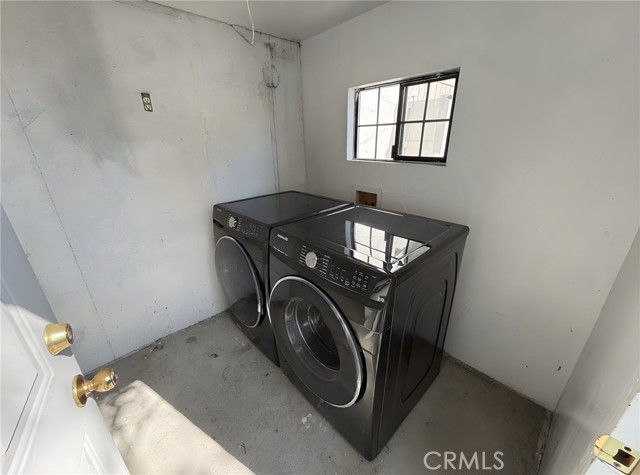 Detail Gallery Image 9 of 28 For 6031 Stanton, Buena Park,  CA 90621 - 6 Beds | 3 Baths