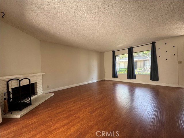 Detail Gallery Image 4 of 27 For 436 Fairview Ave #19,  Arcadia,  CA 91007 - 2 Beds | 2/1 Baths