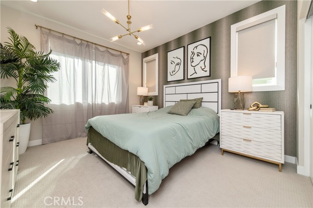 Detail Gallery Image 13 of 27 For 824 S Harbor Blvd, Santa Ana,  CA 92704 - 4 Beds | 3 Baths