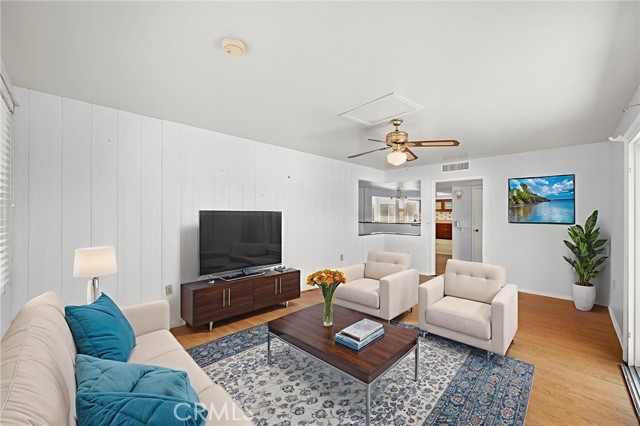 Detail Gallery Image 12 of 56 For 25925 Roanoke Rd, Menifee,  CA 92586 - 3 Beds | 2 Baths