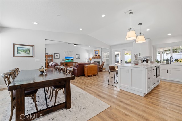 Detail Gallery Image 17 of 70 For 27851 Santa Clarita Rd, Saugus,  CA 91350 - 3 Beds | 2 Baths
