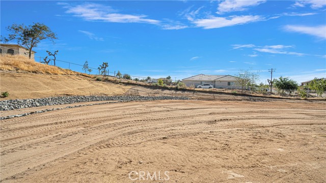 Detail Gallery Image 40 of 56 For 17995 Lilac St, Hesperia,  CA 92345 - 4 Beds | 2/1 Baths