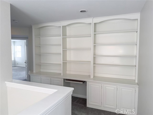 Detail Gallery Image 18 of 55 For 5018 Evanwood Ave, Oak Park,  CA 91377 - 4 Beds | 2/1 Baths