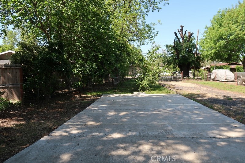 https://media.crmls.org/medias/c2195af3-ed86-4a44-9627-4cee611a6629.jpg?preset=X-Large
