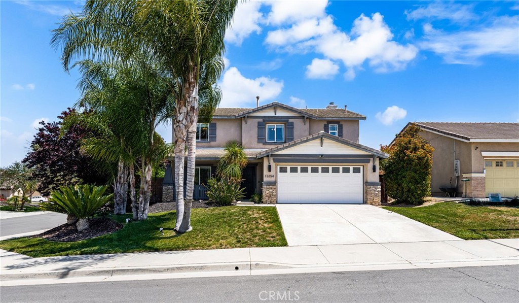 33254 Dolomite Street