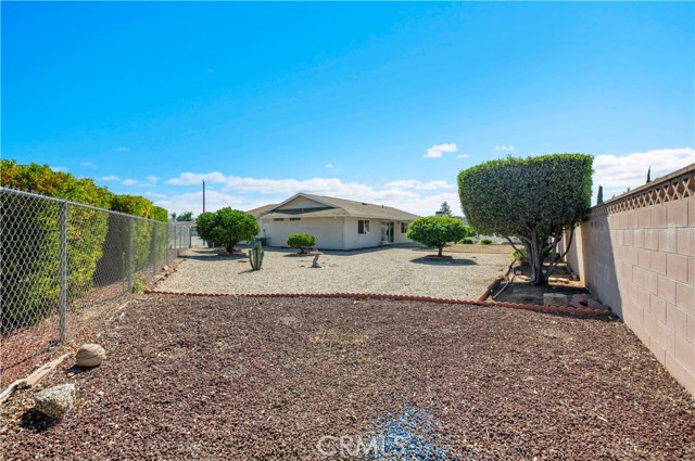 Detail Gallery Image 40 of 46 For 28057 Saint Marys, Menifee,  CA 92586 - 2 Beds | 2 Baths