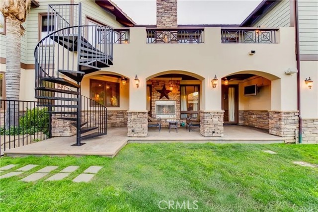 Detail Gallery Image 51 of 67 For 5230 Quakertown Ave, Woodland Hills,  CA 91364 - 5 Beds | 5 Baths