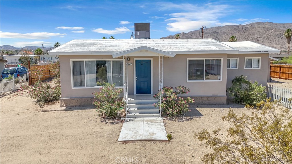 74417 Maricopa Drive