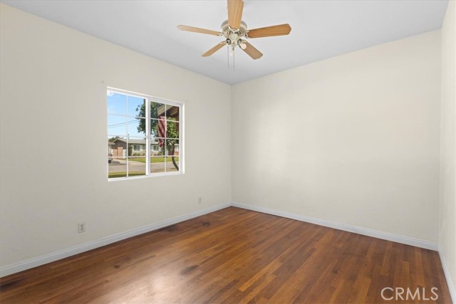 Detail Gallery Image 11 of 26 For 554 W Verness, Covina,  CA 91723 - 4 Beds | 2 Baths