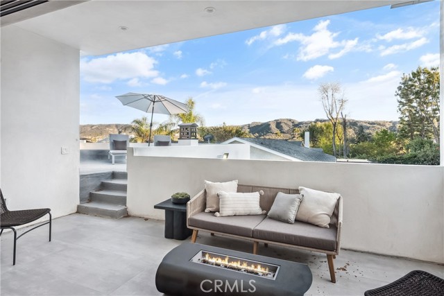 Detail Gallery Image 22 of 53 For 4001 Coldstream, Tarzana,  CA 91356 - 6 Beds | 6/1 Baths