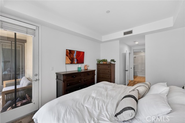 Detail Gallery Image 24 of 46 For 150 the Promenade #415,  Long Beach,  CA 90802 - 2 Beds | 2 Baths