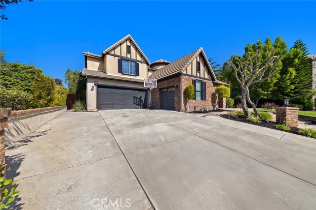 27126 Coral Bells Way, Murrieta CA: https://media.crmls.org/medias/c21c3a73-699e-47fe-a6e1-0a44a80d1c44.jpg