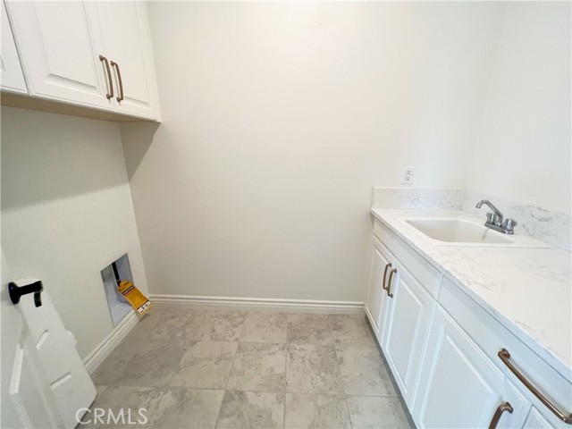 Detail Gallery Image 13 of 15 For 122 Gemini, Irvine,  CA 92618 - 4 Beds | 4 Baths