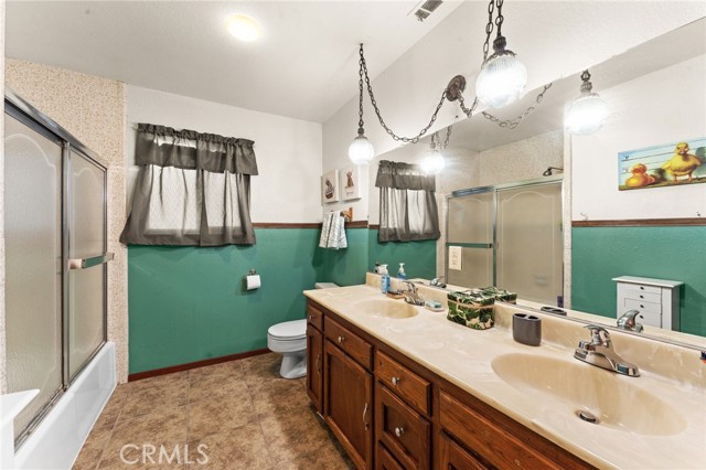 Detail Gallery Image 17 of 41 For 29613 Archibek Dr, Nuevo,  CA 92567 - 3 Beds | 2/1 Baths