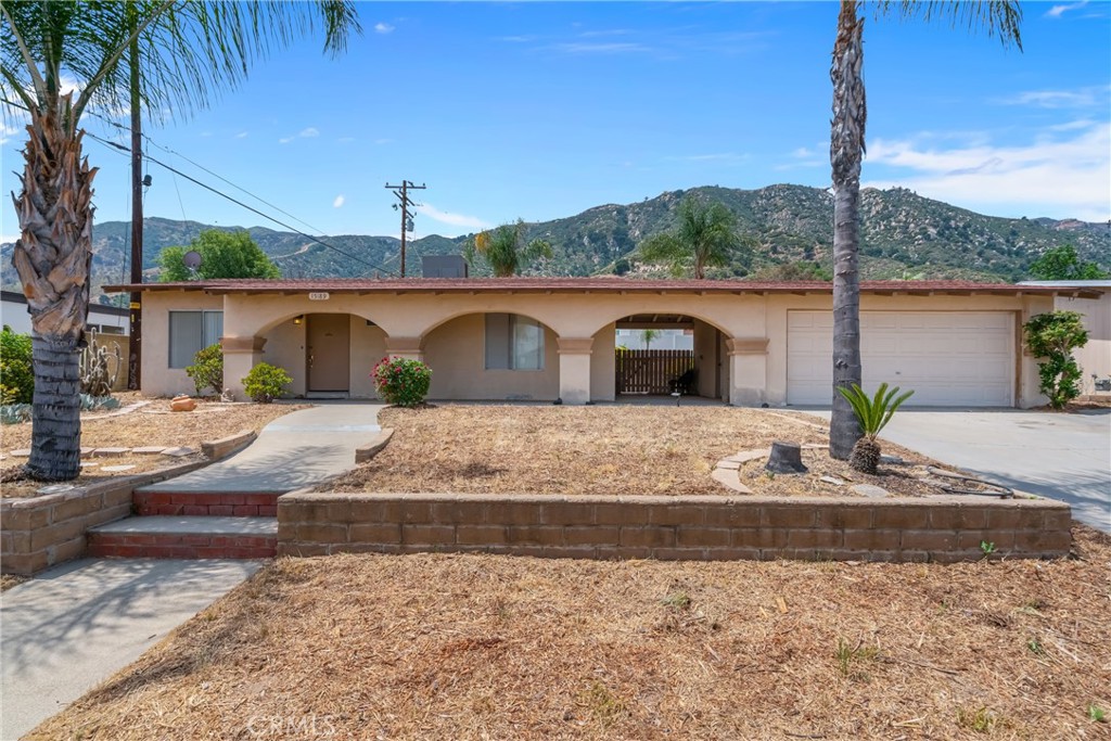15189 Laguna Ave