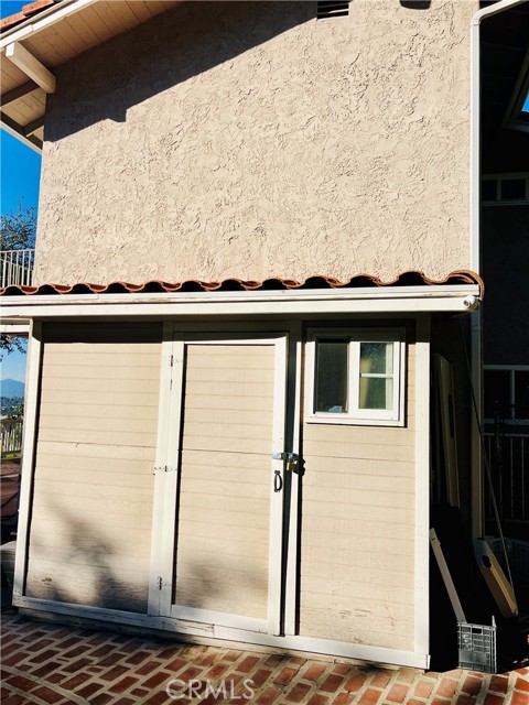 Detail Gallery Image 8 of 8 For 1833 Walnut Leaf Dr., Walnut,  CA 91789 - 4 Beds | 4 Baths