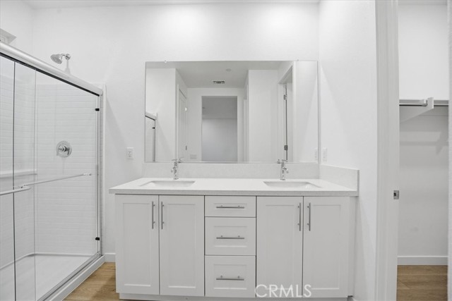 Detail Gallery Image 16 of 41 For 5564 Gem Ct, Lancaster,  CA 93536 - 4 Beds | 2 Baths