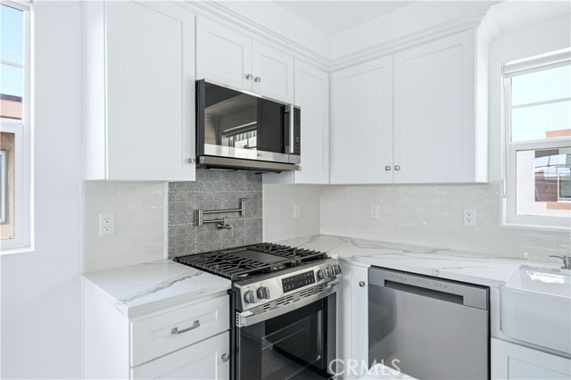 Detail Gallery Image 12 of 57 For 10538 La Reina, Downey,  CA 90241 - – Beds | – Baths