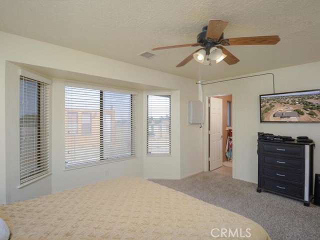 Detail Gallery Image 6 of 19 For 11032 Joshua St, Hesperia,  CA 92344 - 3 Beds | 2 Baths