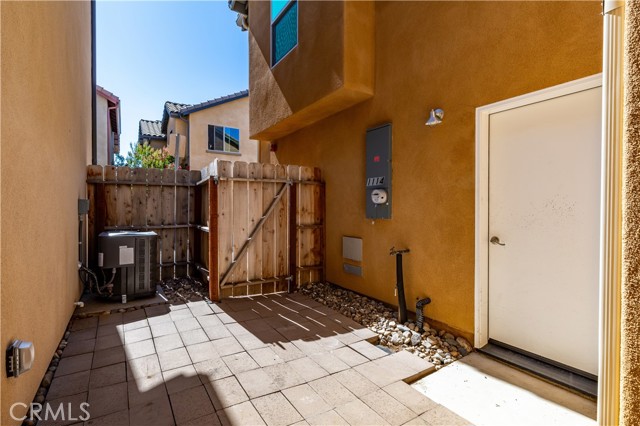 1174 Velarde Circle, San Miguel CA: https://media.crmls.org/medias/c21ebf7a-2b2c-41ce-9214-839efa4523b2.jpg