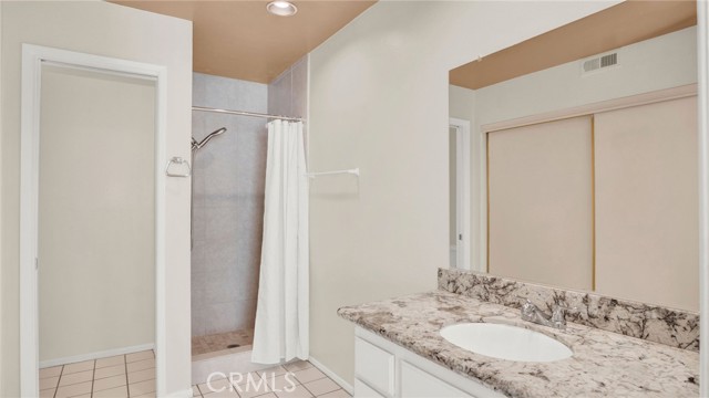 Detail Gallery Image 12 of 32 For 47 Town and Country, Pomona,  CA 91766 - 3 Beds | 2 Baths