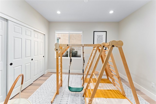 2580 Pearblossom Street, Fullerton CA: https://media.crmls.org/medias/c2208547-e8de-4476-a5d1-f4e43d6279fa.jpg