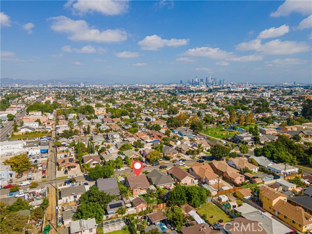 Detail Gallery Image 41 of 41 For 1330 W 48th St, Los Angeles,  CA 90037 - 4 Beds | 3/1 Baths