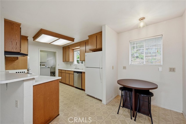 Detail Gallery Image 12 of 27 For 3003 Riviera Heights, Kelseyville,  CA 95451 - 2 Beds | 2 Baths