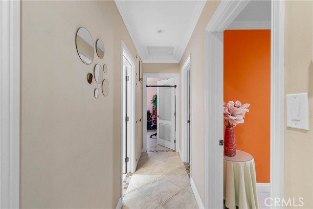 Detail Gallery Image 29 of 38 For 2741 E Glenoaks Bld, Glendale,  CA 91206 - 3 Beds | 2 Baths