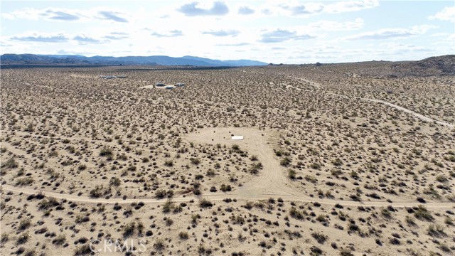 0 Listen Road, Johnson Valley CA: https://media.crmls.org/medias/c22198a6-5673-447d-aefe-59edad78d429.jpg